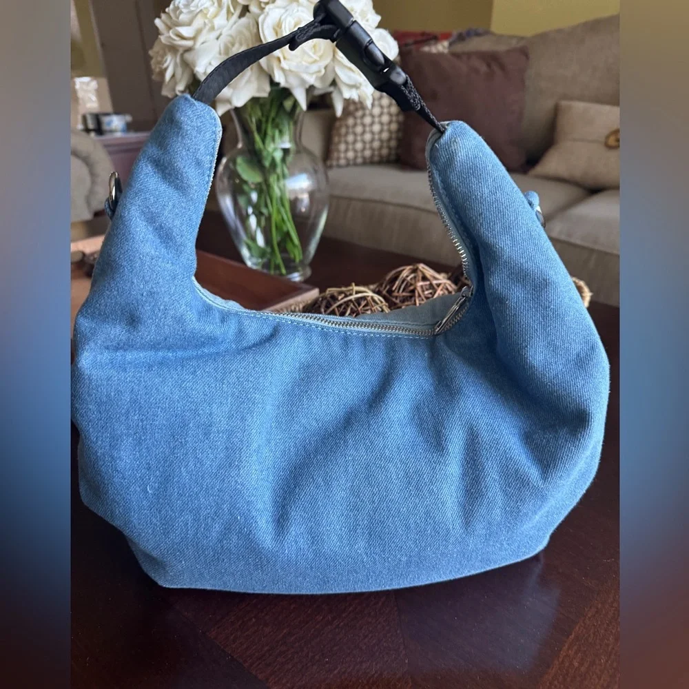 Nunoo Casual Denim Hobo Bag with Chain Strap - Blue